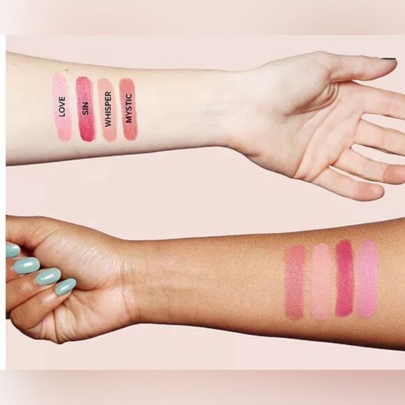 NWT-NUDESTIX
Cream Lip + Cheek Pencil— WHISPER - Picture 9 of 12